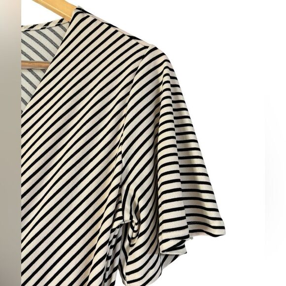 &M Black and White Striped Jersey Wrap Dress Size Small NWT 7 0471 - Picture 6 of 8